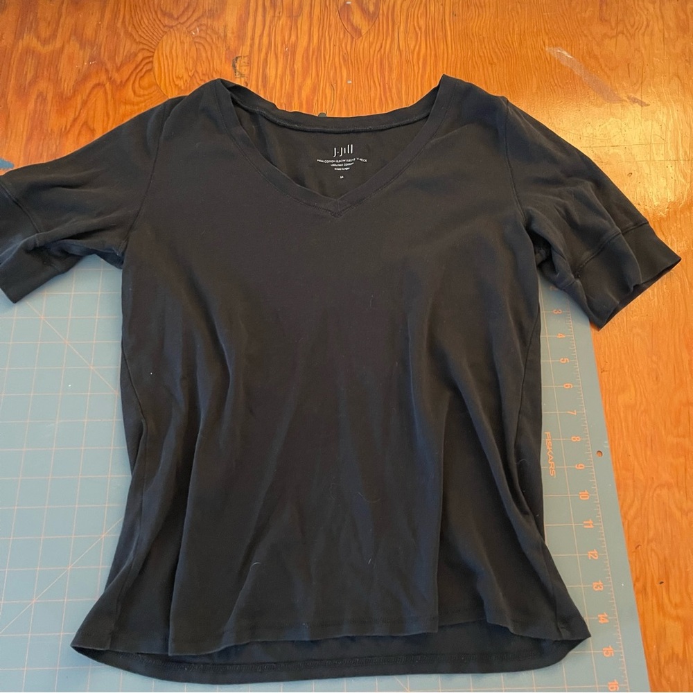 J. Jill Women's Classic Black Short Sleeve Tee